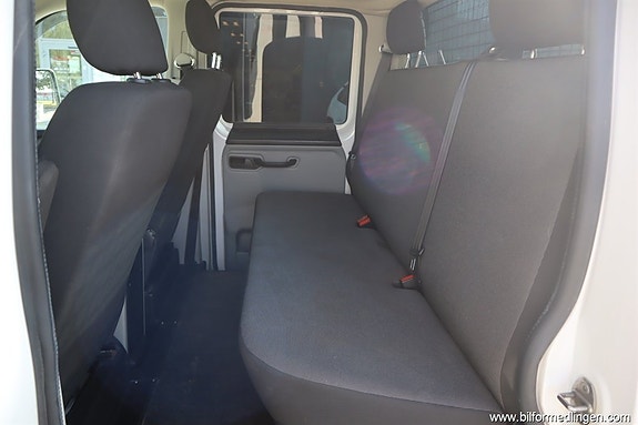 Volkswagen Transporter 4 of 16