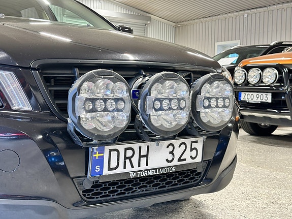 Volvo XC60 3 of 30