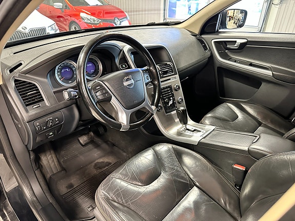Volvo XC60 20 of 30