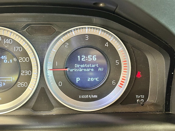 Volvo XC60 28 of 30