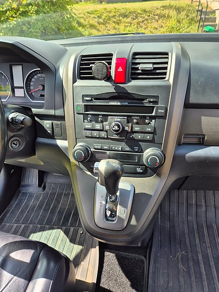 Honda CR-V 6 of 9