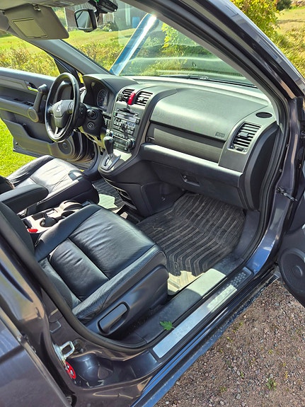 Honda CR-V 5 of 9