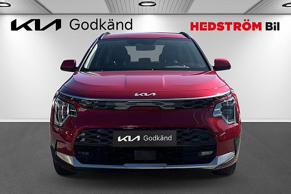 Kia Niro 2 of 16