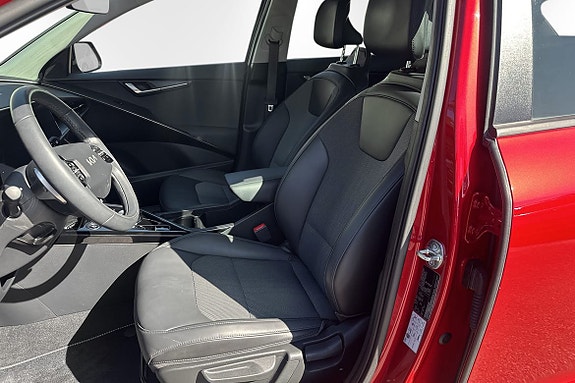 Kia Niro 8 of 16