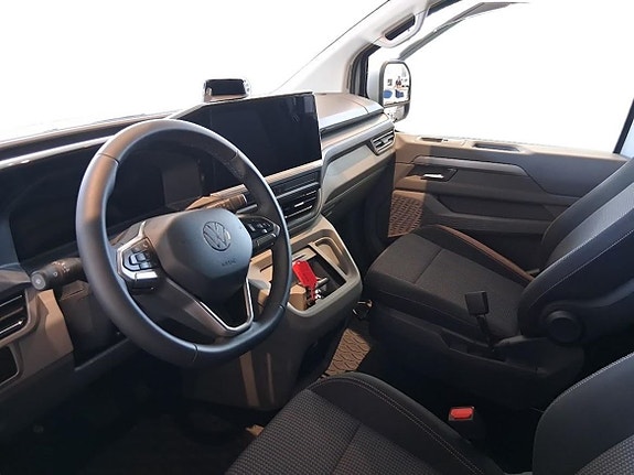 Volkswagen Transporter 9 of 12