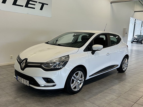 Renault Clio 2 of 16
