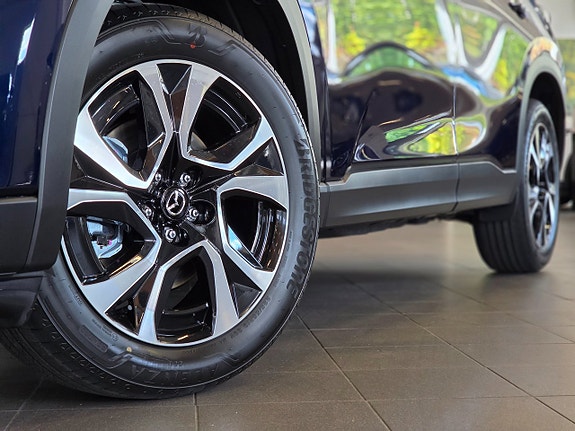 Mazda CX-5 2 of 19