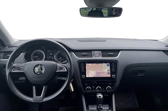 Skoda Octavia 12 of 29
