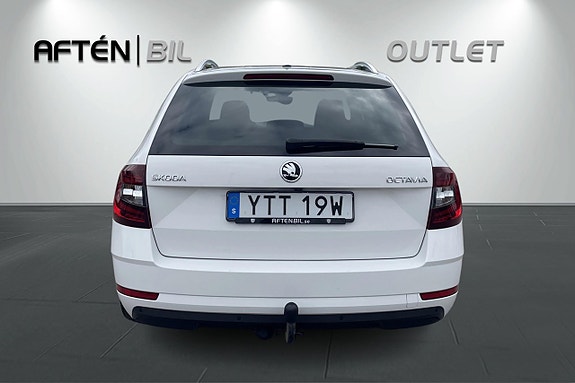 Skoda Octavia 8 of 29
