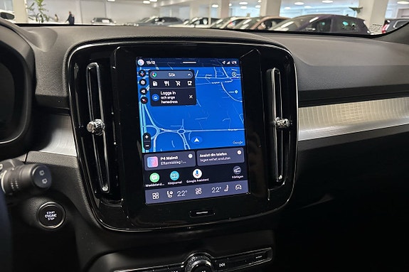 Volvo XC40 8 of 9