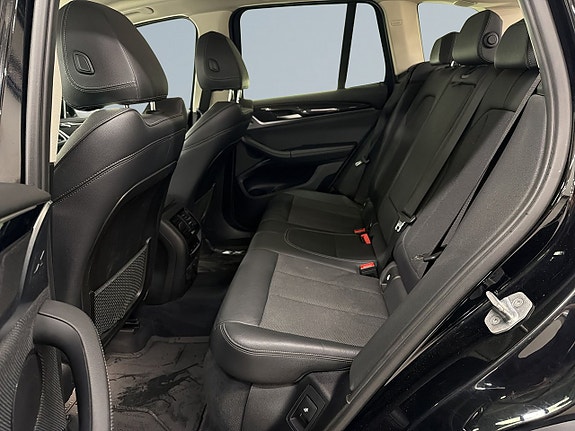BMW X3 13 of 23