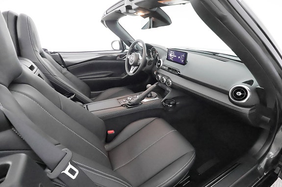 Mazda MX-5 21 of 30