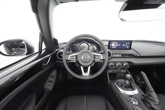 Mazda MX-5 18 of 30