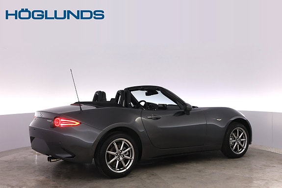 Mazda MX-5 11 of 30