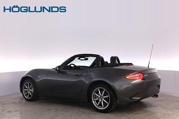 Mazda MX-5 14 of 30