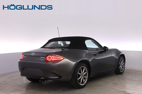 Mazda MX-5 4 of 30