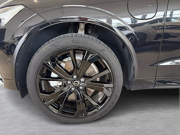 Volvo XC60 8 of 20