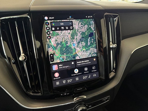 Volvo XC60 14 of 20