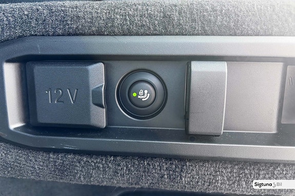 BMW 530e 11 of 30