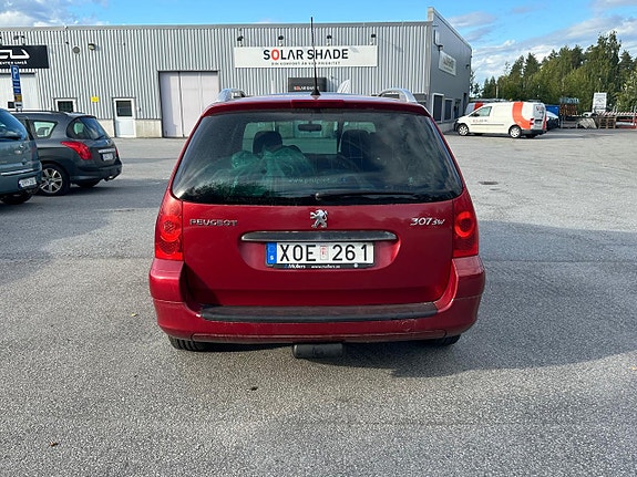 Peugeot 307 SW 6 of 10