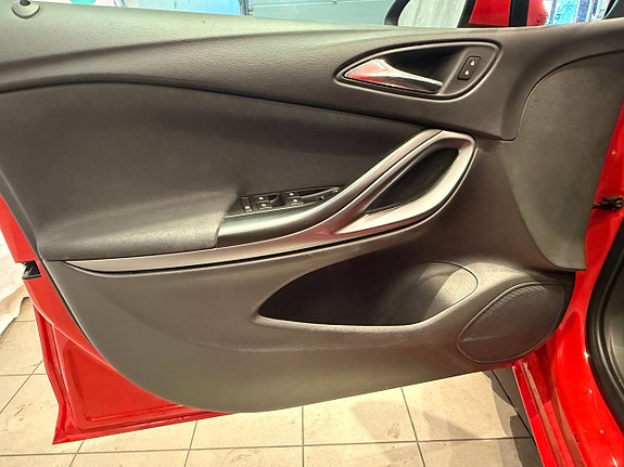 Opel Astra 7 of 12