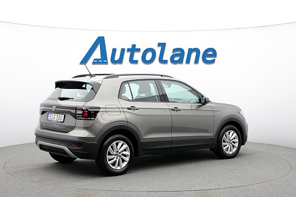 Volkswagen T-Cross 8 of 30