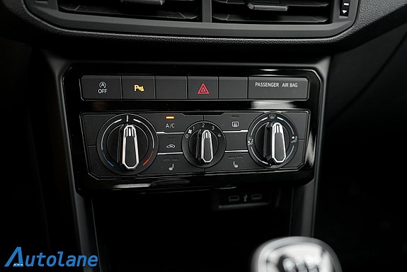 Volkswagen T-Cross 30 of 30