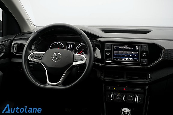 Volkswagen T-Cross 19 of 30