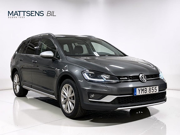 Volkswagen Golf Alltrack 17 of 20