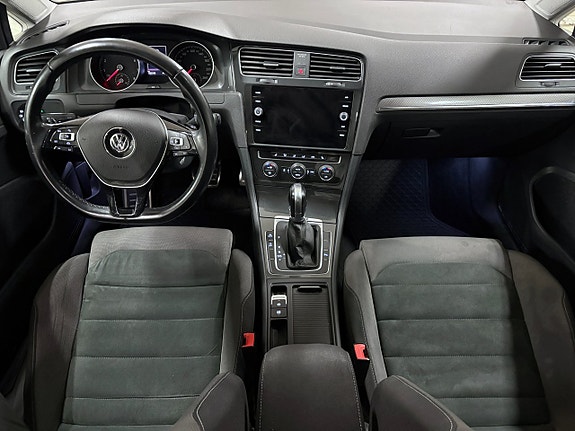 Volkswagen Golf Alltrack 7 of 20
