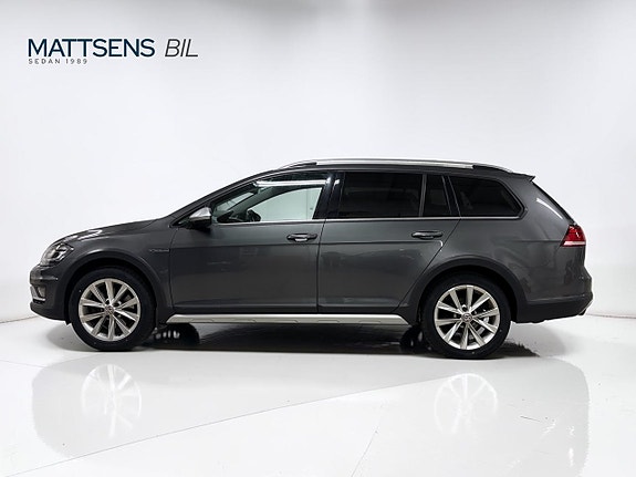 Volkswagen Golf Alltrack 3 of 20