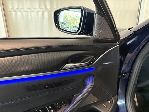 BMW 530e 12 of 28