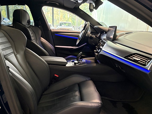BMW 530e 16 of 28