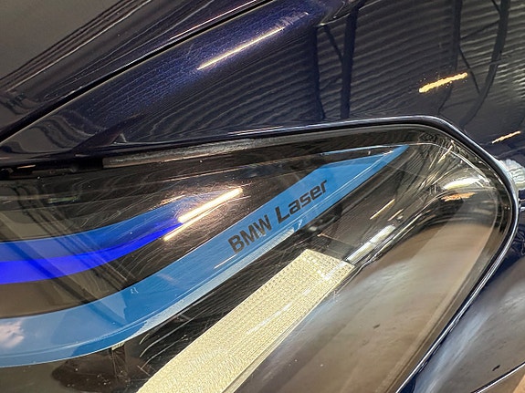 BMW 530e 28 of 28