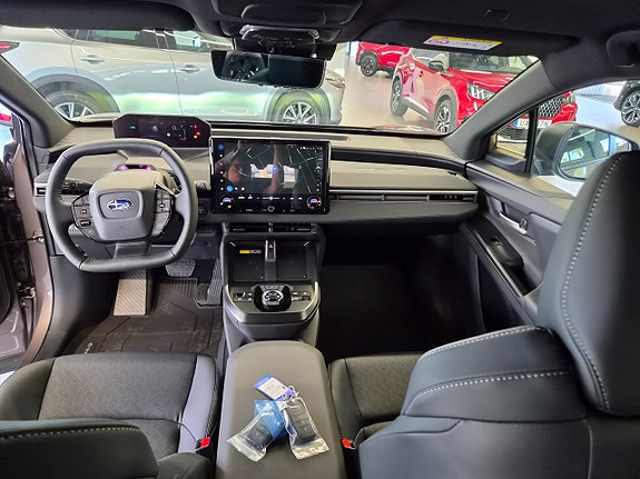 Subaru E-Outback 9 of 13