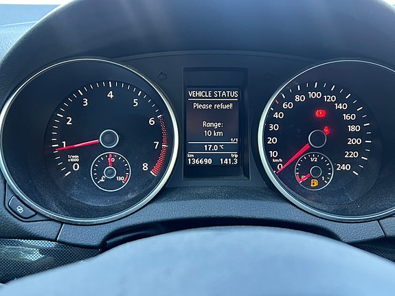 Volkswagen Golf VI 5 of 6