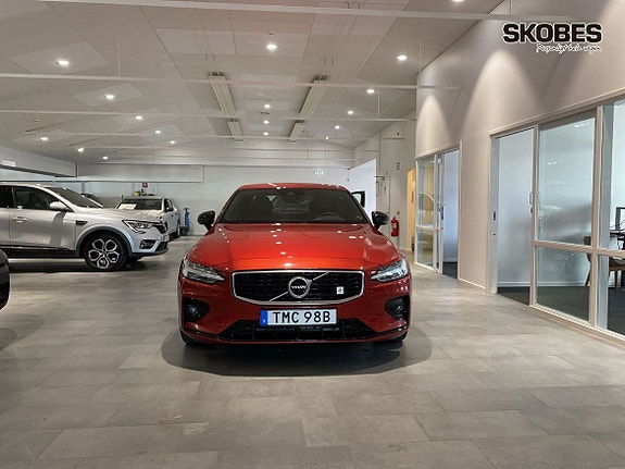 Volvo S60 2 of 16