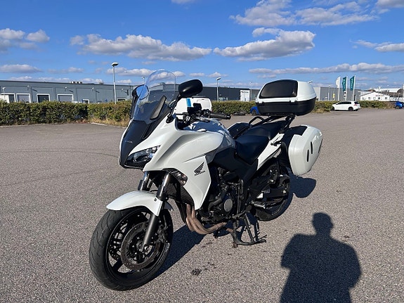 Honda CBF1000FA 3 of 7
