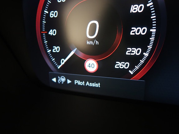 Volvo V60 23 of 30
