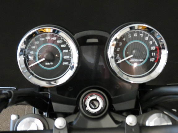 Kawasaki Z 650 RS 6 of 6