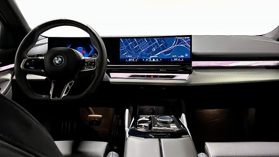 BMW 530e 4 of 9