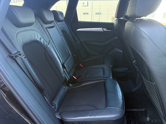 Audi Q5 6 of 15