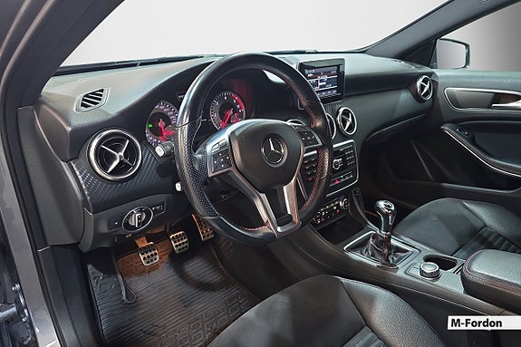 Mercedes-Benz A180 11 of 17