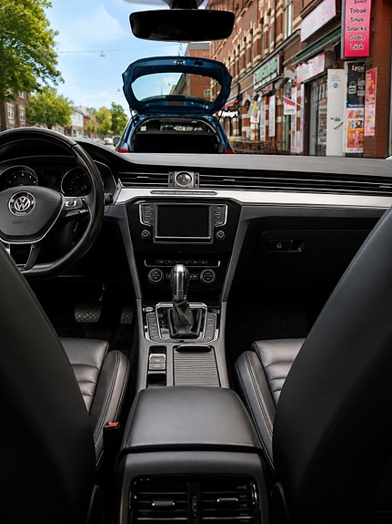 Volkswagen Passat 9 of 10
