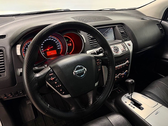 Nissan Murano 8 of 14