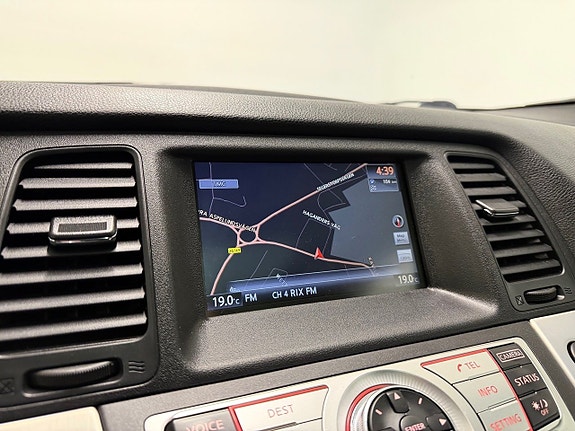 Nissan Murano 10 of 14
