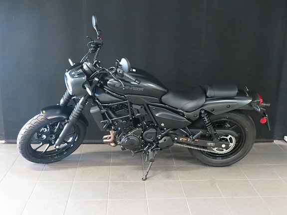 Kawasaki ELIMINATOR 500 SE 2 of 6
