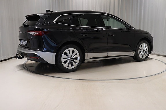 Skoda Enyaq 4 of 11