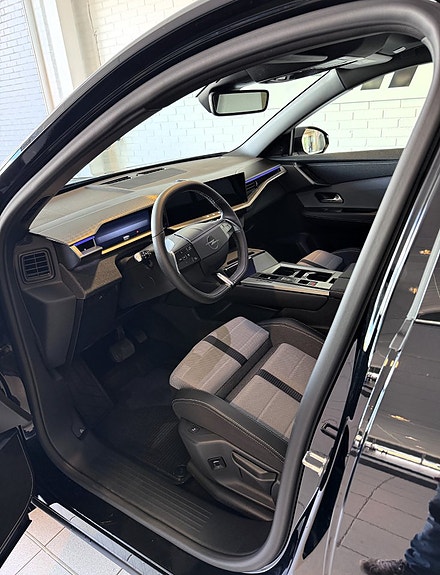 Opel Grandland 12 of 14