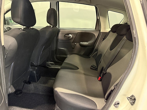 Nissan Note 10 of 18